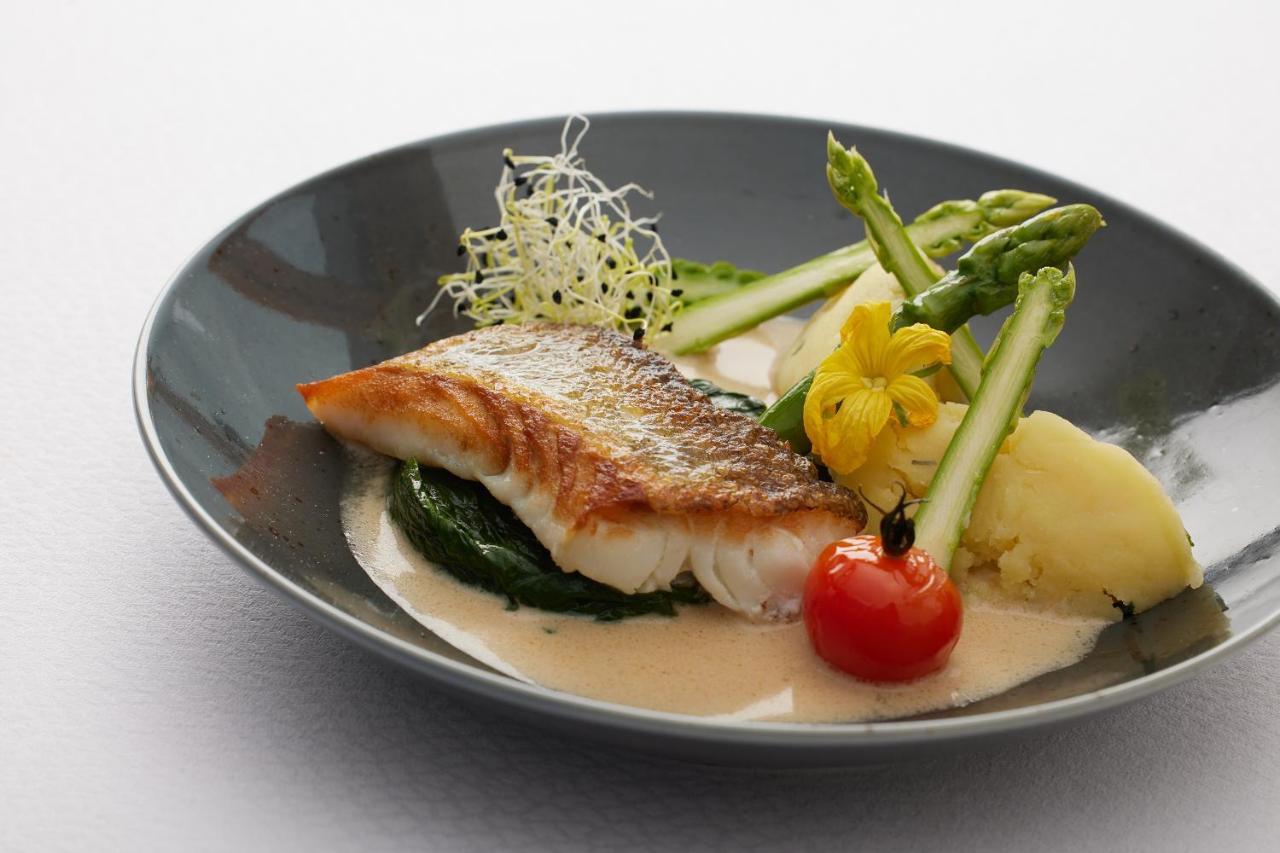Hotel Restaurant Au Riesling Zellenberg Bagian luar foto
