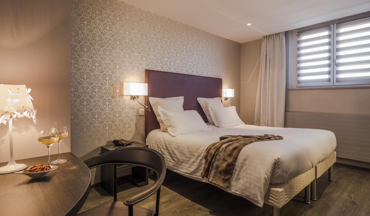 Hotel Restaurant Au Riesling Zellenberg Bagian luar foto